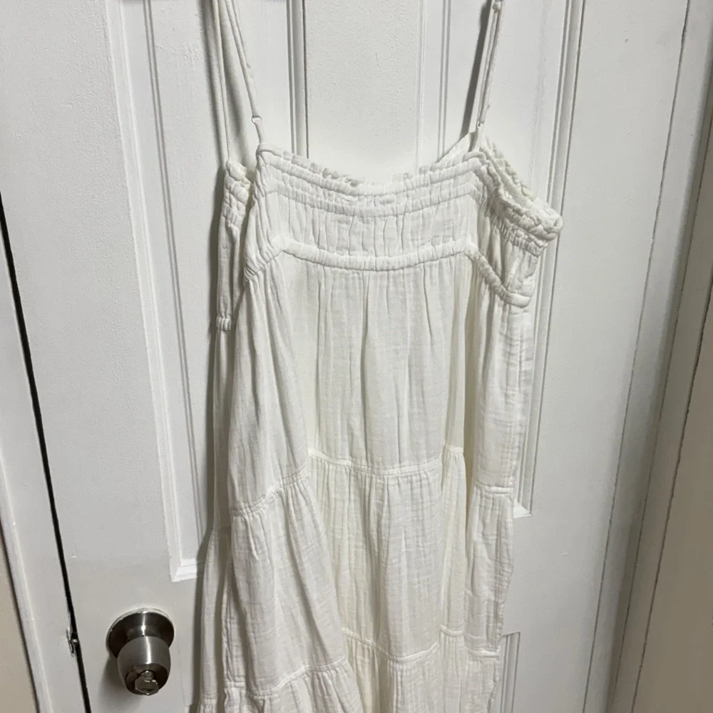 Little Moon Ivory Maxi Dress - Picture 6 of 6